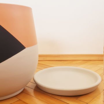 Çömlek Saksı Geometrik Desenli Saksı Armut Model Büyük Boy Tabaklı Saksı